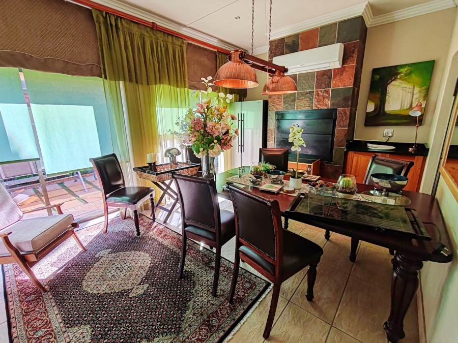4 Bedroom Property for Sale in Van Der Hoff Park North West